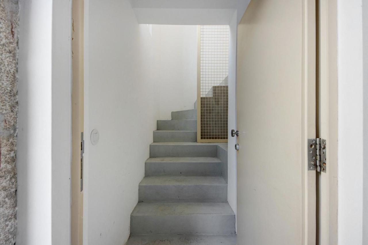 Crooked Floor House - Attic Appartement